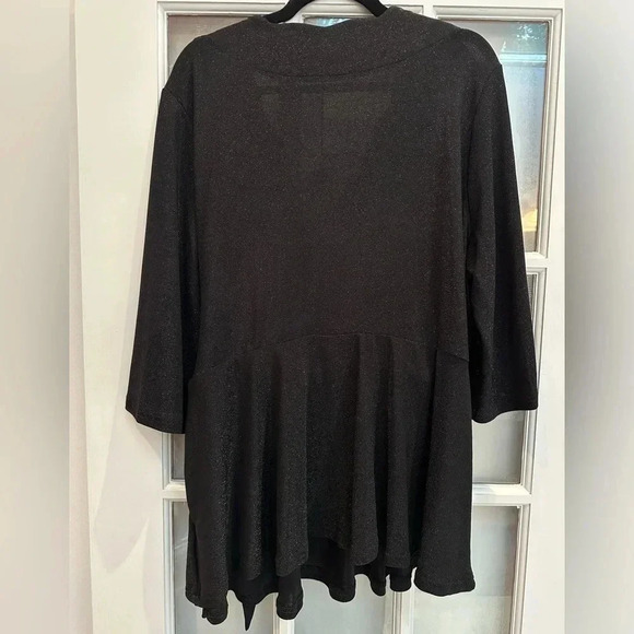 Andree by Unit Women's Metallic Black Wrap Front Stretch Top Plus Size 1X NWT - Picture 5 of 14